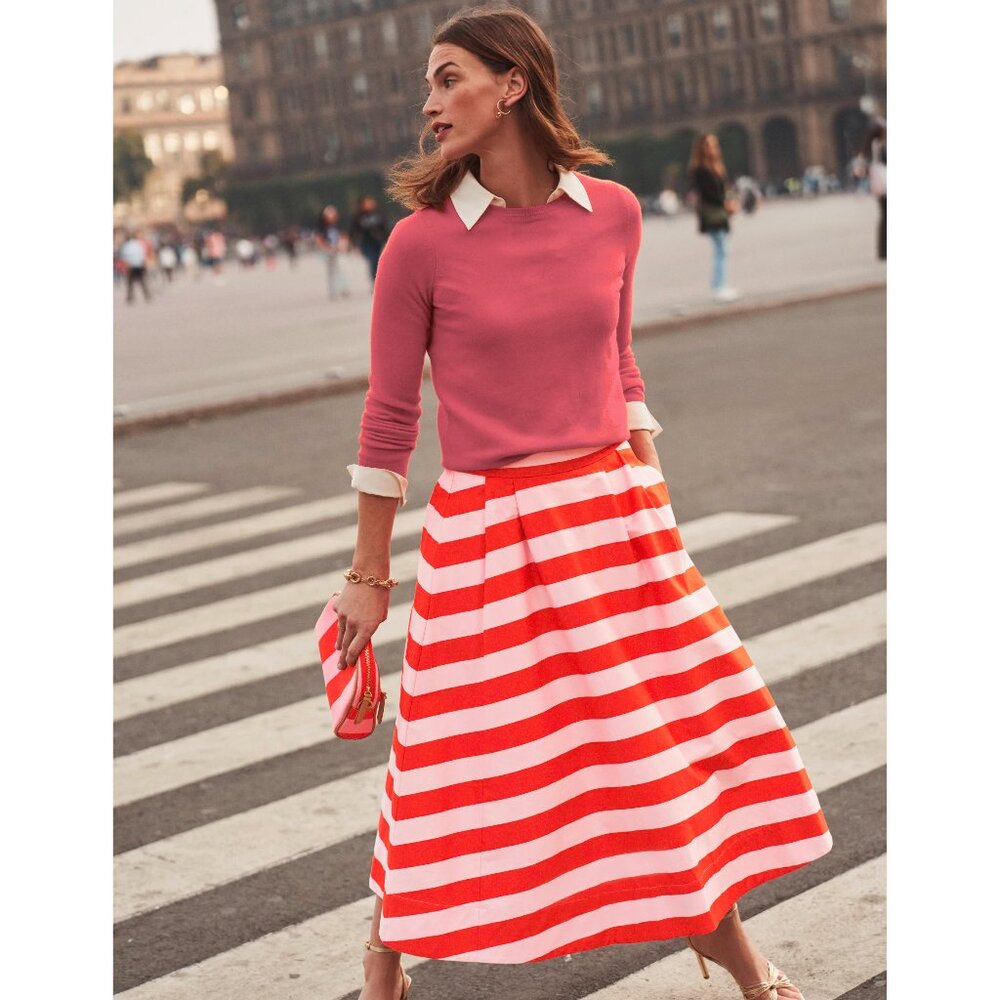 NEW! InCashmere 100% Cashmere Pink Pull over Sweater, Size S